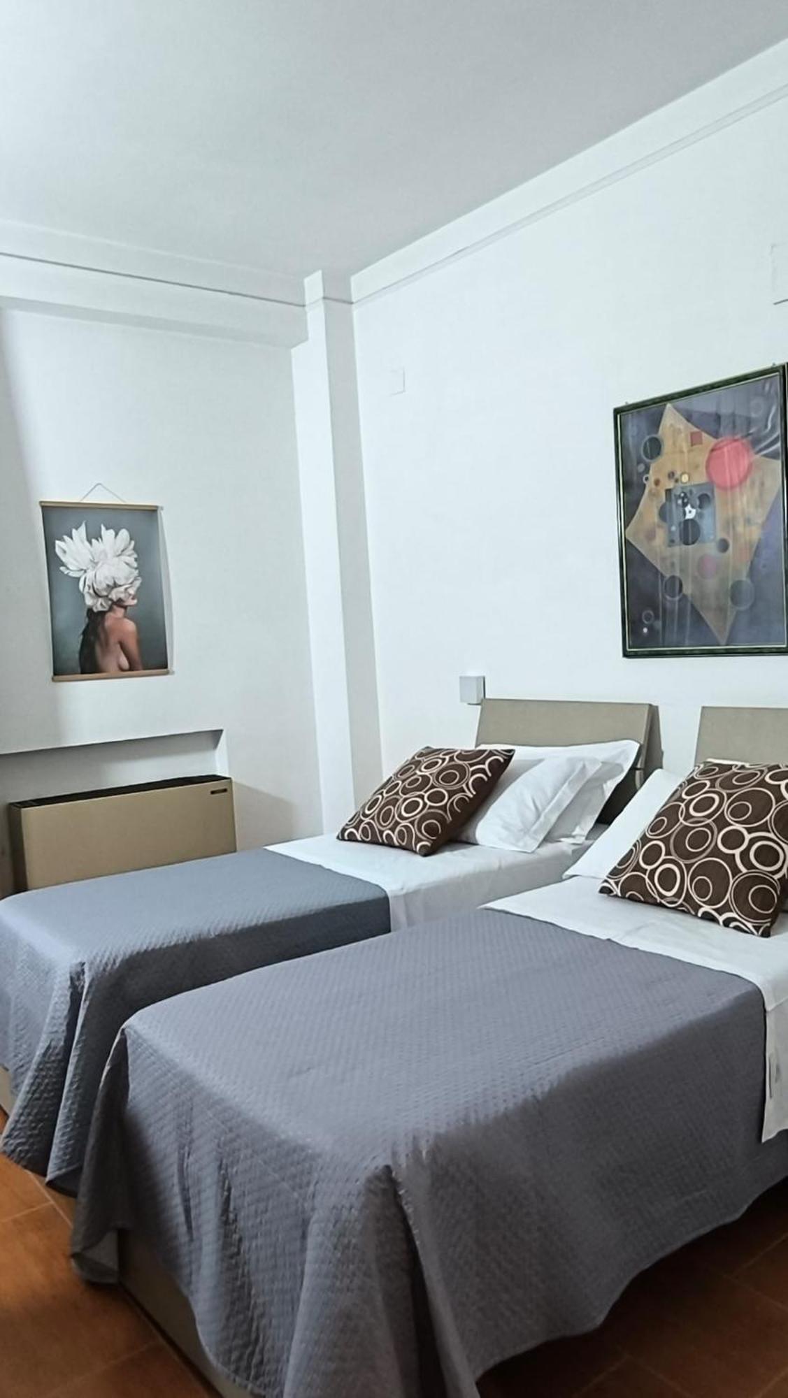 Hotel Quadrifoglio Castello di Cisterna